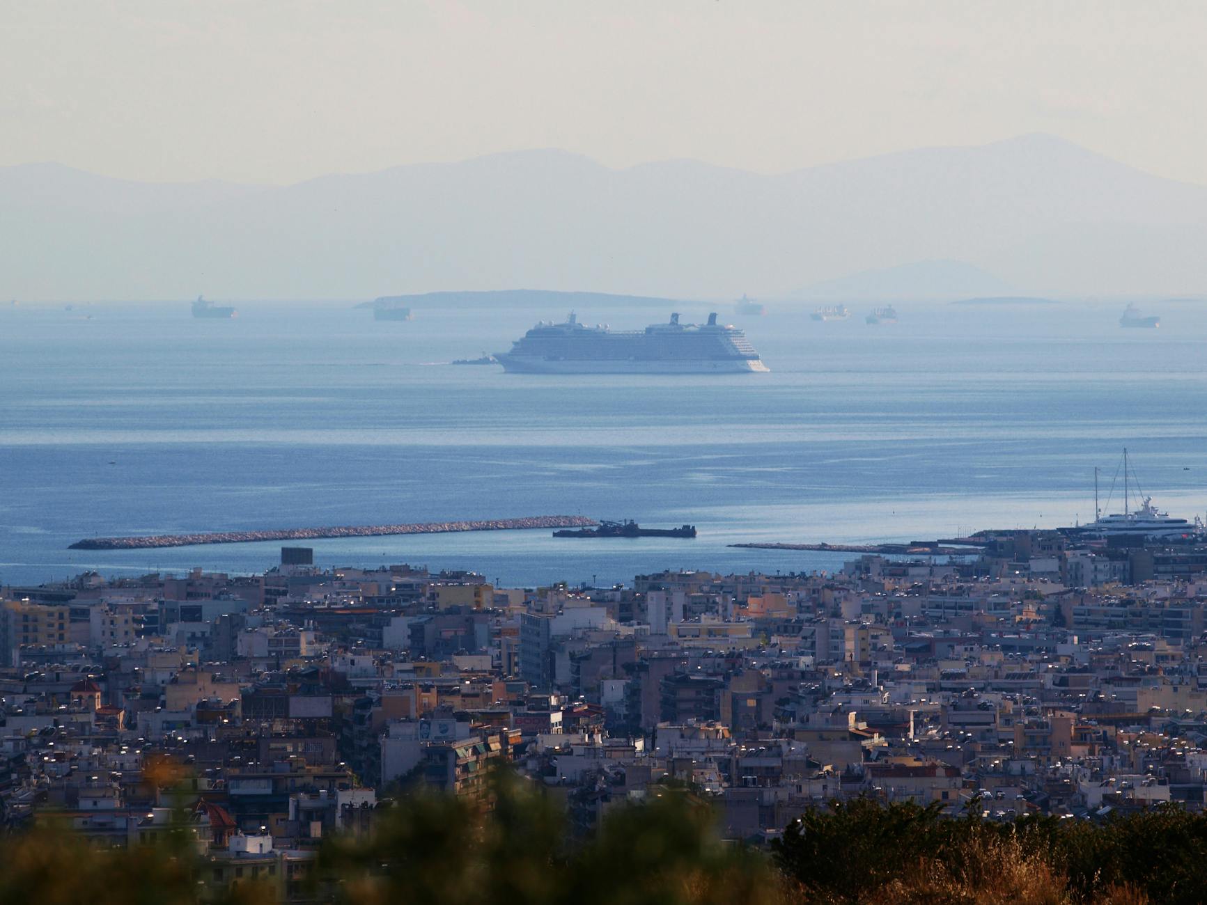 Athens Cruise Port Guide 2026: Best Day Tours from Piraeus