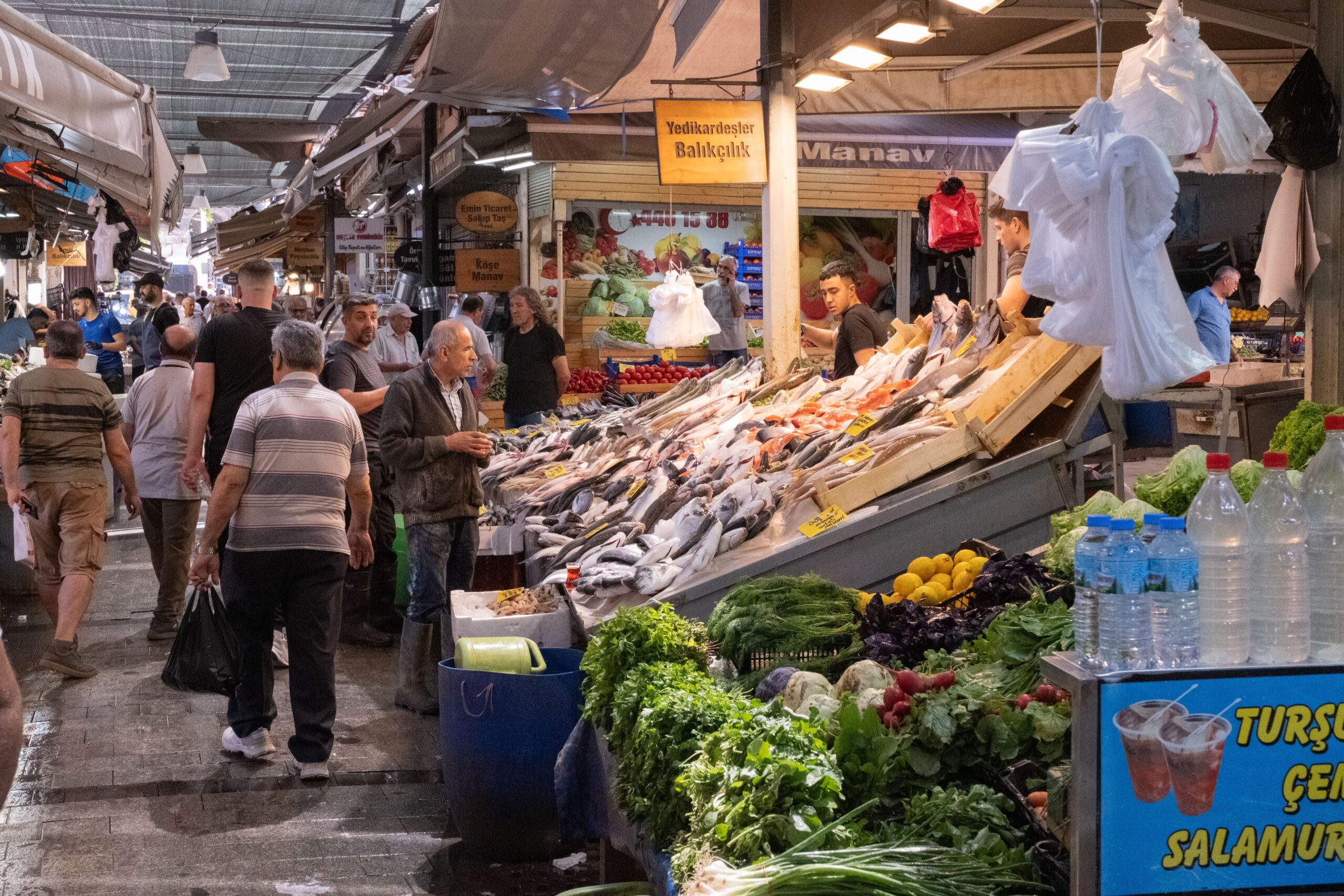 Athens Central Market Guide 2026: Varvakeios & the Real Athens