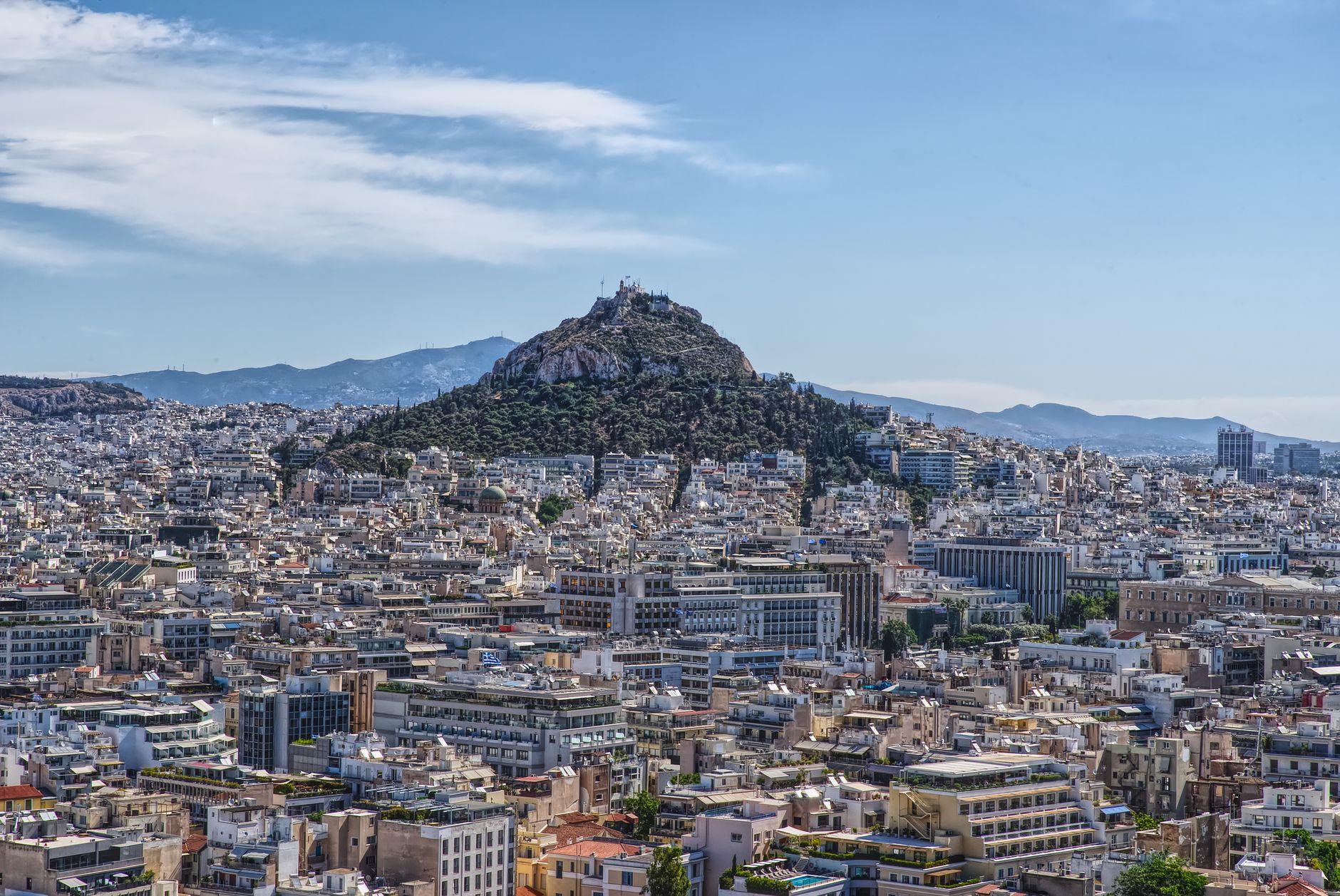 Athens Photography Walk 2026: Best Angles, Golden Hour Spots & Hidden Views