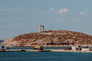 Naxos Island Day Trip from Athens 2026: Beaches, Villages & Kitesurfing